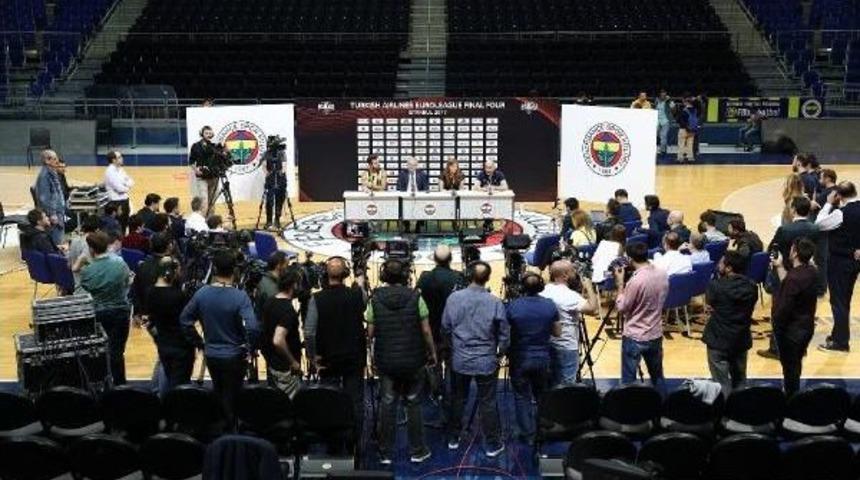 Fenerbah&ccedil;e Başantren&ouml;r&uuml; Obradovic: "final Four'daki En B&uuml;y&uuml;k Problemimiz Asya Kıtasından Avrupa Kıtasına Gitmek Olacak"