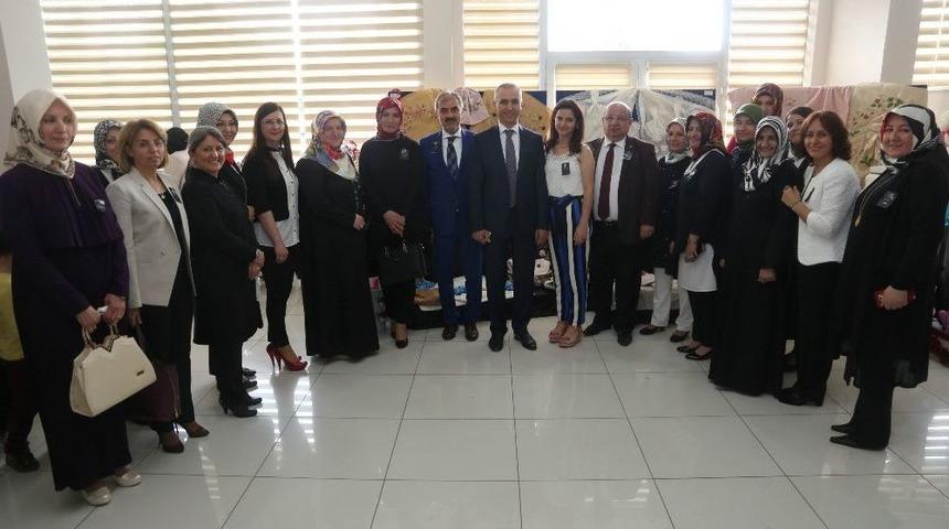 El Emeklerini 15 Temmuz Şehitlerine İthaf Ettiler