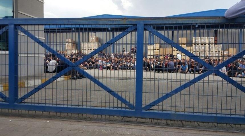 Yapılan Zamların Az Olduğunu İddia Eden İş&ccedil;iler İş Bıraktı