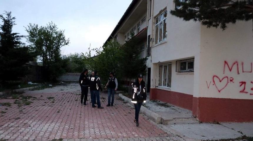 Yozgat&rsquo;ta Uyuşturucu Operasyonu 2 G&ouml;zaltı