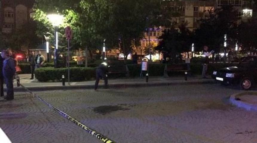 Tartıştığı Eski Ortağını Parkta &Ouml;ld&uuml;rd&uuml;
