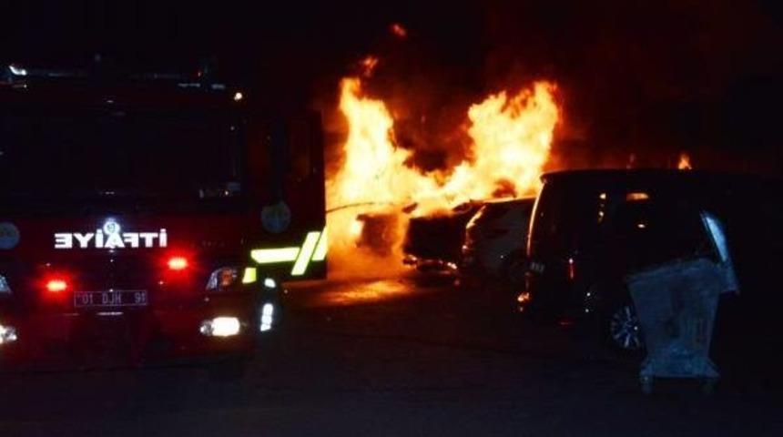 Şizofren Gen&ccedil;, Komşularının Otomobillerini Kundakladı