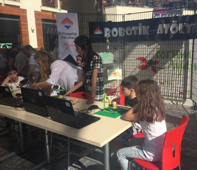 Aydın Bahçeşehir Koleji Atölye Çalışmaları İle Avm’ye Renk Kattı