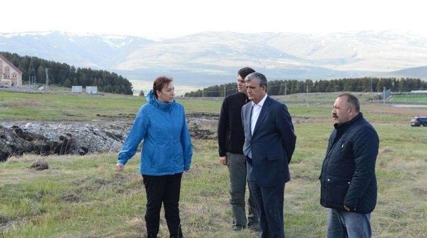 Vali &Ouml;zefe, Yalnız&ccedil;am Kayak Merkezinde İncelemelerde Bulundu