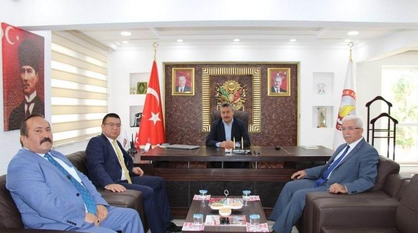 Medaş Genel M&uuml;d&uuml;r&uuml; U&ccedil;mazbaş&rsquo;tan Başkan Tutal&rsquo;a Ziyaret