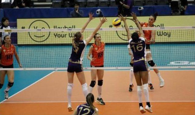 D&uuml;nya Kul&uuml;pler Voleybol Şampiyonası ndaki Temsilcilerimizden Biri Galip Biri Mağlup 3