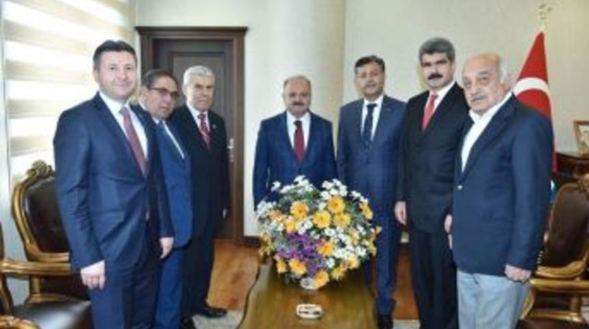 Vali &Ccedil;akacak, Vakıflar Haftası&rsquo;nı Kutladı