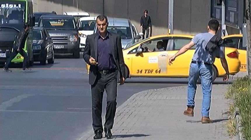 (&ouml;zel Haber) Bonzai İ&ccedil;en Gencin Hali Y&uuml;rekleri Burktu