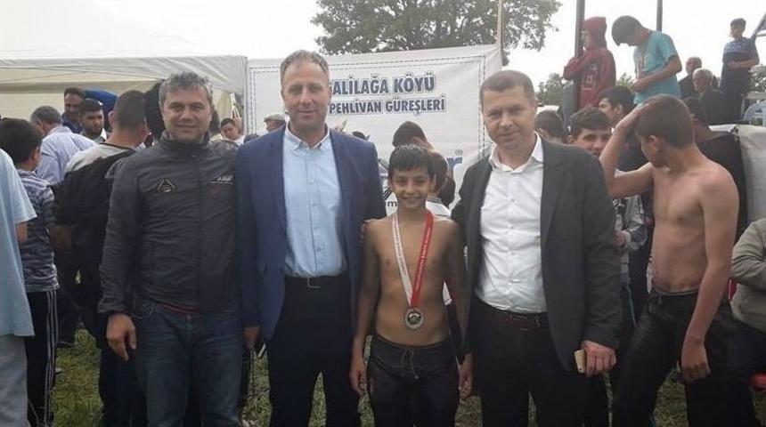 Gen&ccedil; Pehlivan Başarılarıyla G&ouml;z Dolduruyor