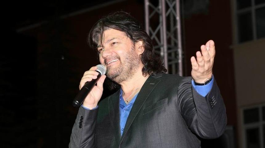 Reşadiye Ülkü Ocaklarından Ahmet Şafak Konseri