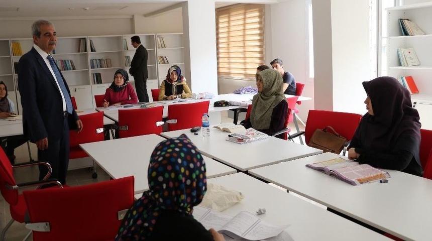 Başkan Demirkol &Ccedil;alışma Salonlarını Ziyaret Etti