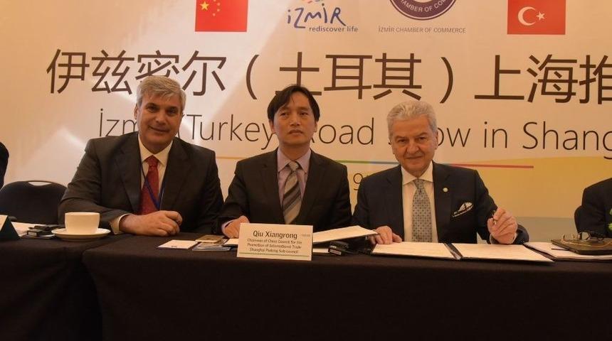 &Ccedil;inlilere &ldquo;tatil Ve Yatırım İ&ccedil;in İzmir&rsquo;e Gelin&rdquo; Daveti