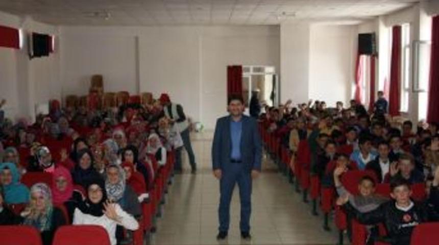 Başkan Acar, Mesleki Tecr&uuml;besini &Ouml;ğrencilerle Paylaştı