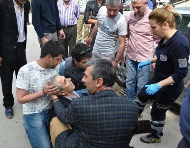 Otomobiliyle &Ccedil;arptığı Adamın Başından Ayrılmadı &nbsp;&nbsp; 1