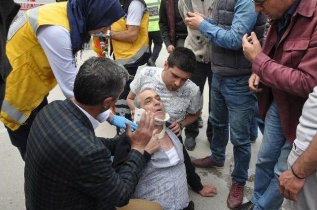 Otomobiliyle &Ccedil;arptığı Adamın Başından Ayrılmadı &nbsp;&nbsp; 2