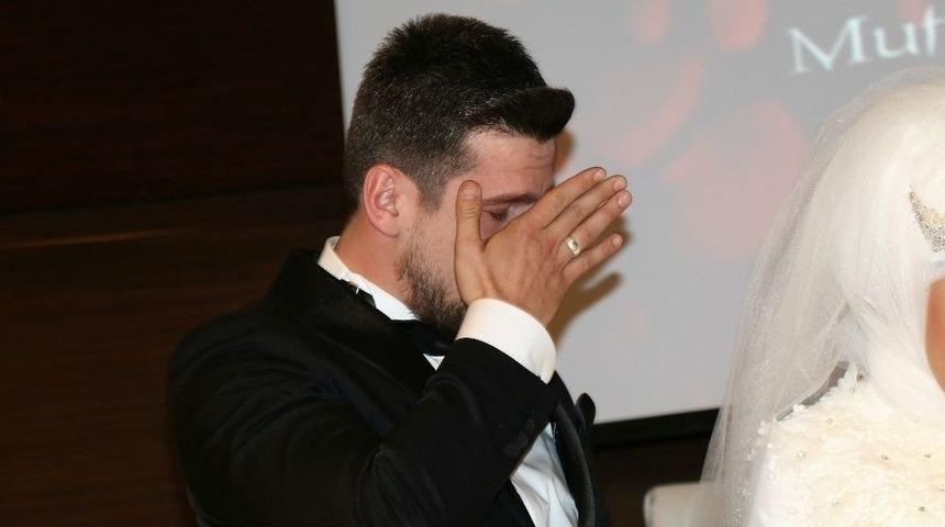 Başkan Yağcı Nikah Şahitliği Yaptı, Damat G&ouml;zyaşlarını Tutamadı