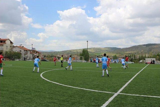 Pazarlar’da Futbol Turnuvası