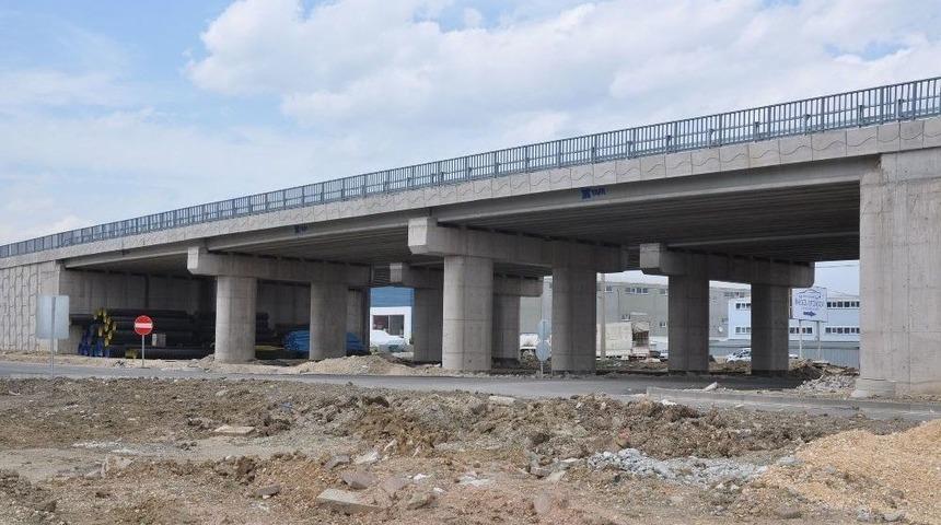 İneg&ouml;ll&uuml; Mobilyacılardan Kavşak Tepkisi