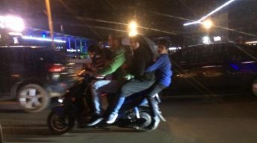 Motosiklet Değil Dolmuş