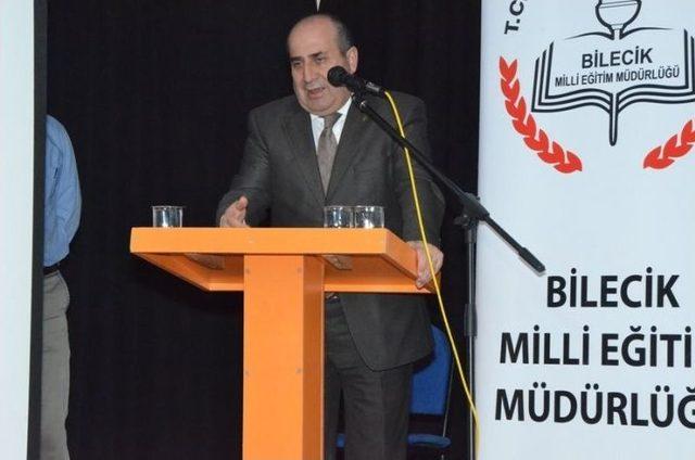 Bilecik İl Milli Eğitim Müdürlüğünden Muhtarlara Ve Okul Aile Birliği Başkanlarına Brifing