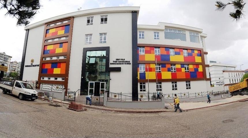 Demetevler Gen&ccedil;lik Merkezi A&ccedil;ılıyor