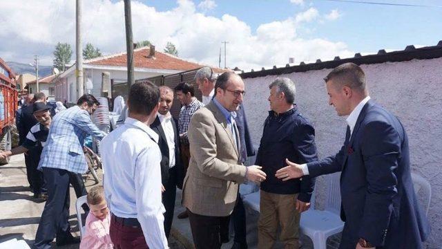 Ak Parti Heyeti Yakakayı Mahallesi&rsquo;ndeki Yağmur Duasına Katıldı 1