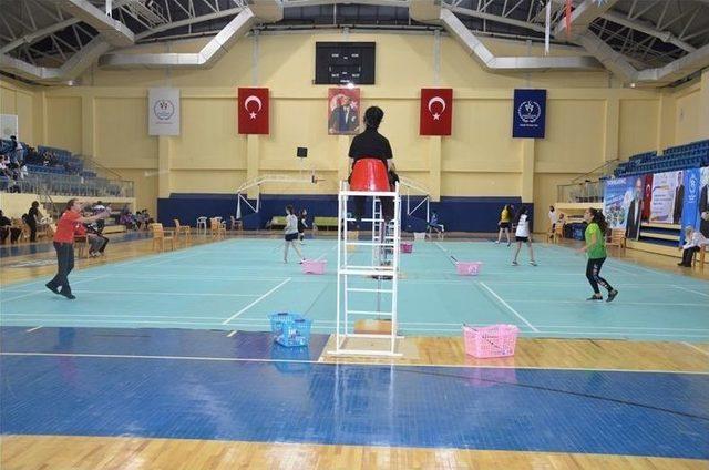 Bilecik’in Ev Sahipliği Yaptığı Badminton Yıldızlar Grup Müsabakaları Sona Erdi