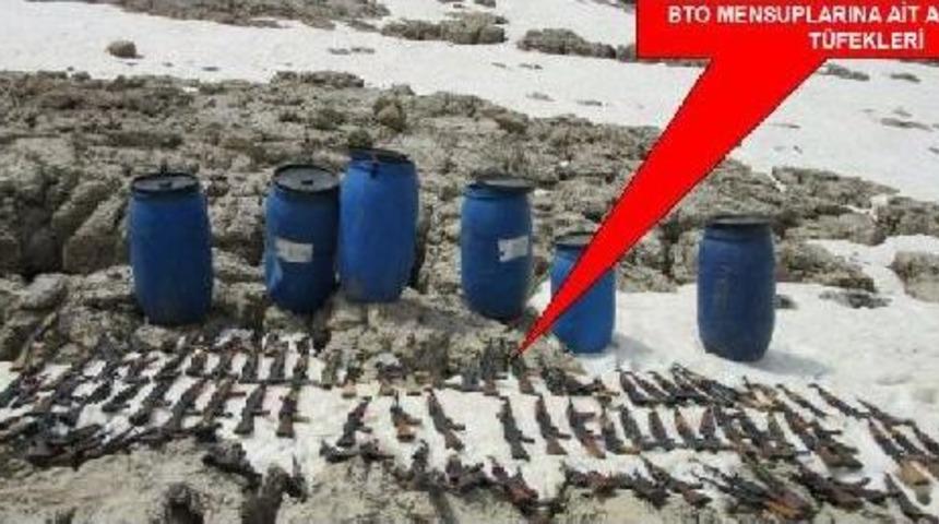 İ&ccedil;işleri: Ter&ouml;ristler Tarafından Kullanılan Bin 127 Sığınak, Barınak Ve Mağara Kullanılamaz Hale Getirildi