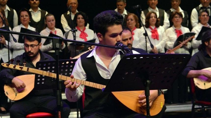 &ldquo;aşıklarla Aşka Doğru&rdquo; Konseri İlgi G&ouml;rd&uuml;