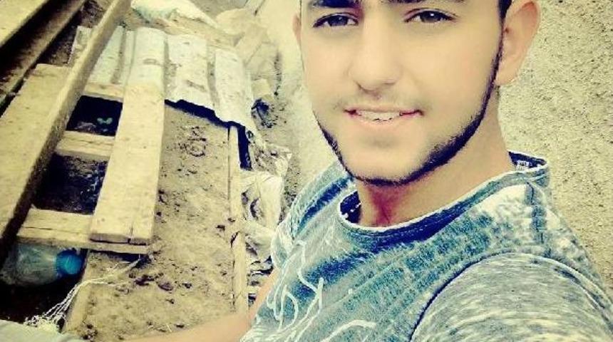 İntihar Eden Lise &Ouml;ğrencisi Toprağa Verildi