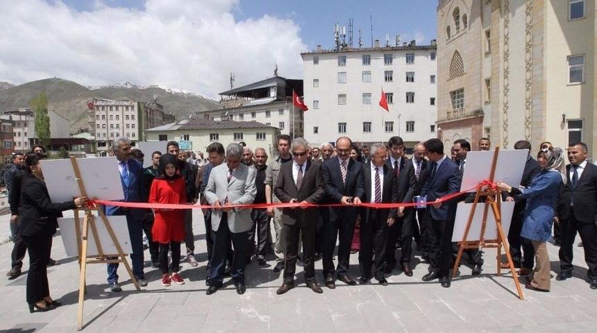 Hakkari&rsquo;de &lsquo;tarım Ve İnsan" Konulu Fotoğraf Sergisi