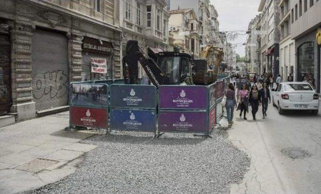 Ek Fotoğraflar // Meclis Üyesindentopbaş’A; İstiklal Caddesi’Ne En Son Ne Zaman Gittiniz