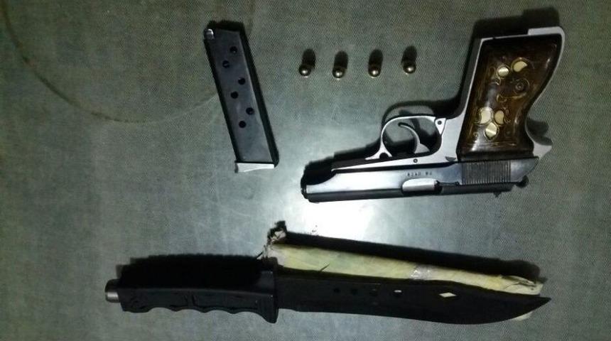 Malatya Polisi &Ccedil;ok Sayıda Silah Ve Uyuşturucu Madde Ele Ge&ccedil;irdi
