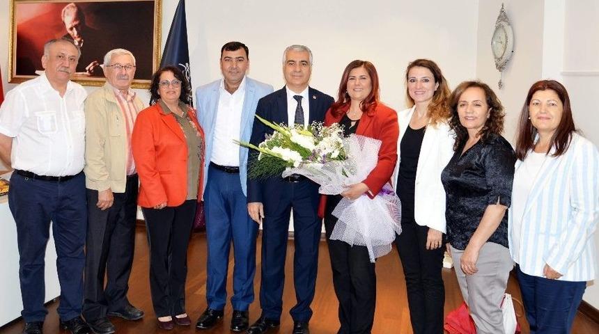 Chp İl Y&ouml;netiminden Başkan &Ccedil;er&ccedil;ioğlu&rsquo;na Teşekk&uuml;r Ziyareti
