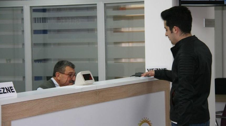 Boz&uuml;y&uuml;k Belediyesinden M&uuml;kelleflere Vergi Uyarısı