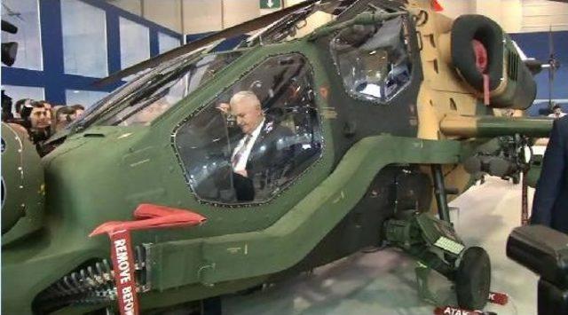 Başbakan Yıldırım Ilk Milli Helikopter 