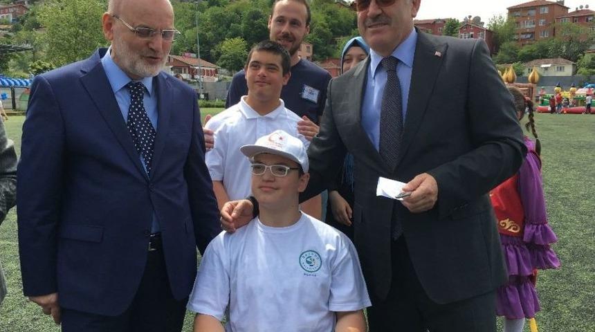 &Ouml;zel Eğitim Kaynaştırma Şenliği Renkli G&ouml;r&uuml;nt&uuml;lere Sahne Oldu