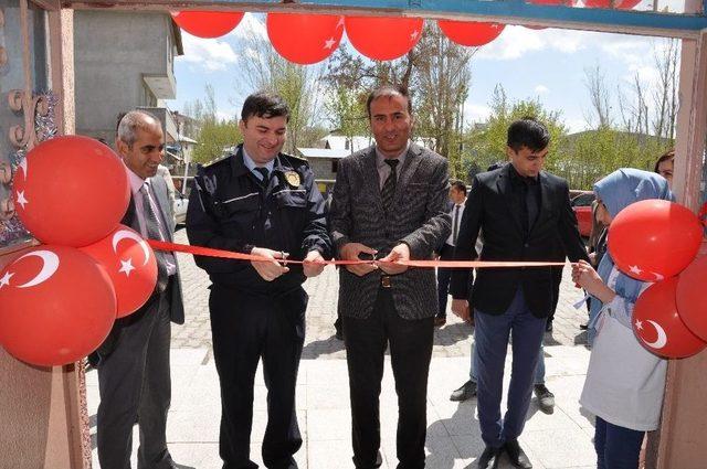 Bulanık&rsquo;ta T&uuml;bitak 4006 Bilim Fuarı 1