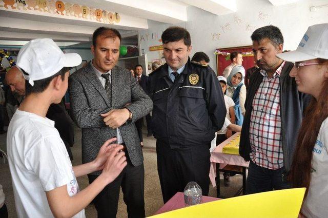 Bulanık&rsquo;ta T&uuml;bitak 4006 Bilim Fuarı 2