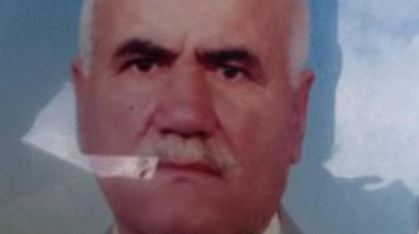 Katil Kendini Kurye Olarak Tanıttı, Kimlik Kontrol&uuml; Yapıp &Ouml;ld&uuml;rd&uuml;