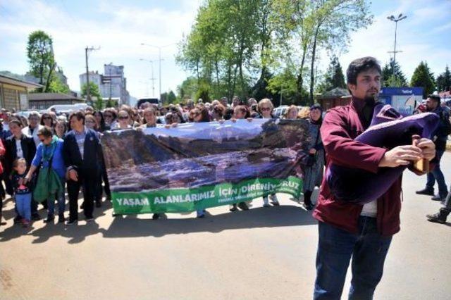 Fındıklı'da Hes Toplantısında Gerginlik