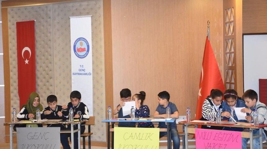 Gen&ccedil;&rsquo;te İlkokul &Ouml;ğrencileri Bilgide Yarıştı