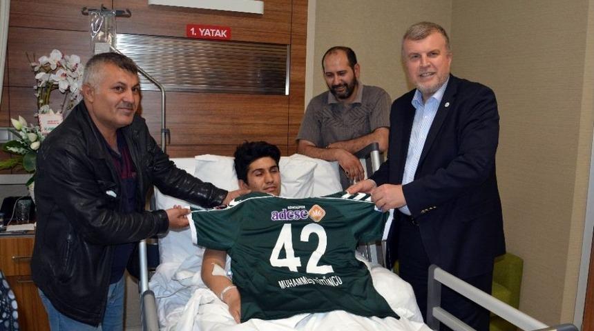 Başkan Şan’dan Yaralanan Konyaspor Taraftarına Ziyaret