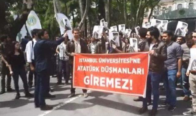 Mustafa Armağan'a İü'de Protesto