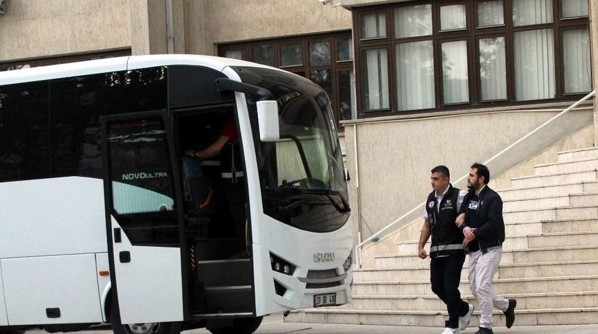 Denizli&rsquo;de 16 Mahrem İmam Adliyede