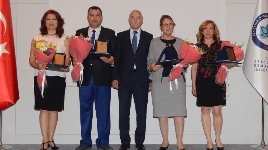 Esog&uuml; Hastanesi&rsquo;nden Emekli Olanlar İ&ccedil;in Emeklilik T&ouml;reni