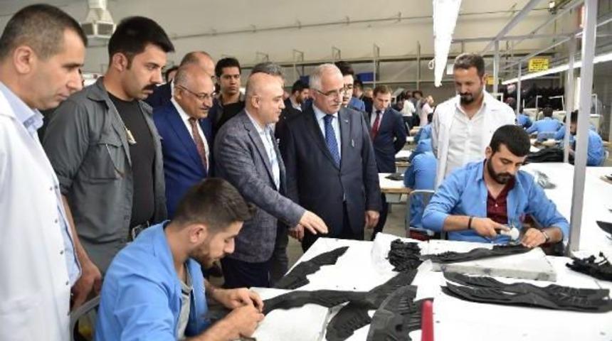 Şanlıurfa&rsquo;Ya Ayakkabı &Uuml;ss&uuml; Kuruluyor
