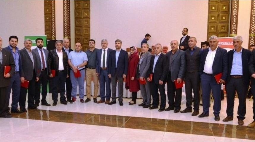 Belediye Başkanı Polat Ak Parti Yeşilyurt İl&ccedil;e Teşkilatını Ağırladı