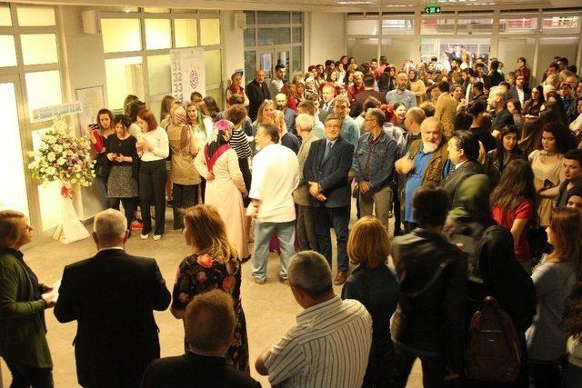 &Uuml;niversite &Ouml;ğrencilerinden B&uuml;y&uuml;leyen Sergi 2