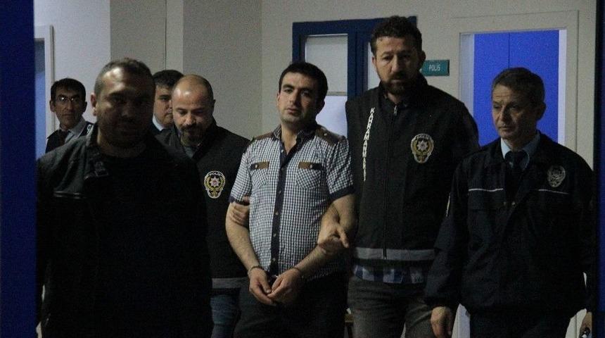 Katil Zanlısı Eski Koca Bağ Evine Ka&ccedil;arken Yakalandı